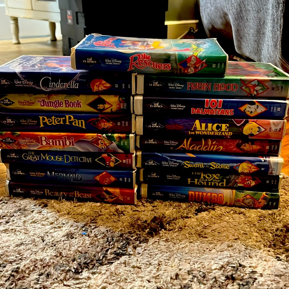 14 Disney black diamond collection VHS